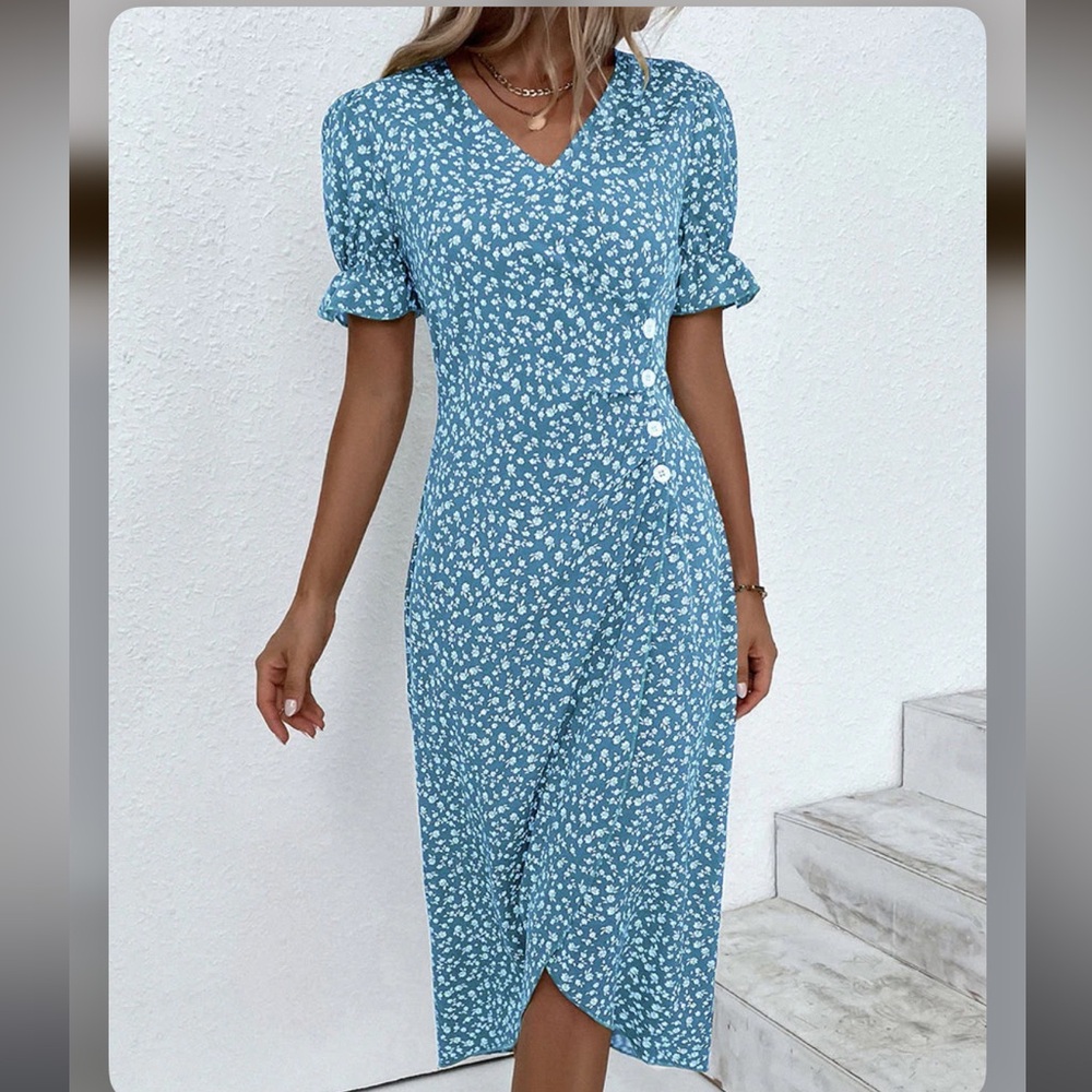 Charlene™ | Fresh Bloom V-Neck Dress